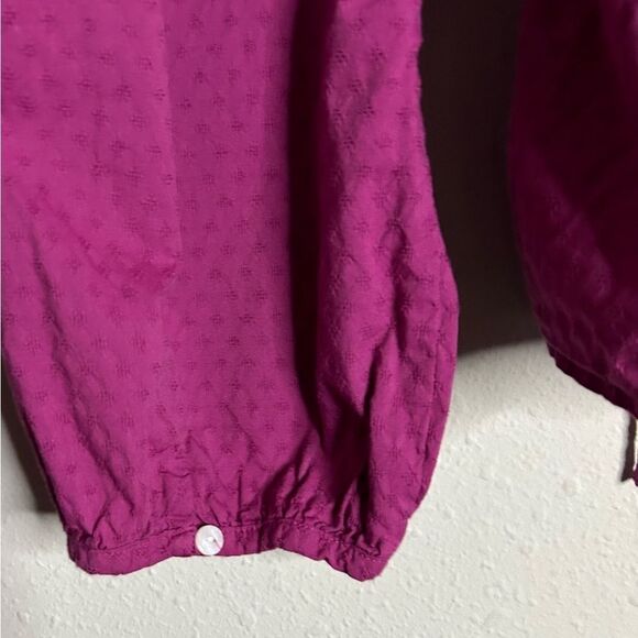 Universal Thread Plus Size Balloon Long Sleeve Fuchsia Wrap Top - Picture 13 of 14